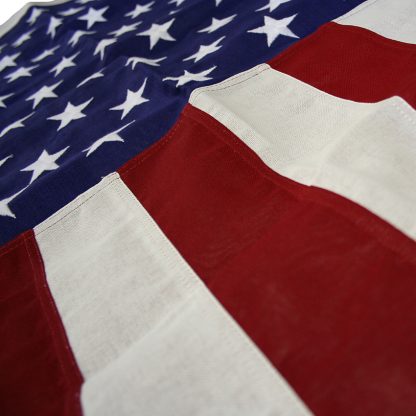 CT-135 8' x 12' Cotton U.S. Flag With Rope And Thimble-0